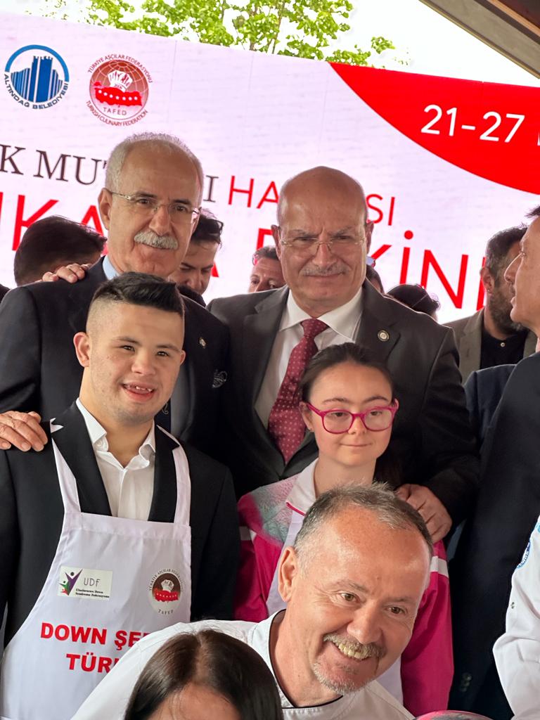 Sosyal Faaliyetlerimizden Kareler