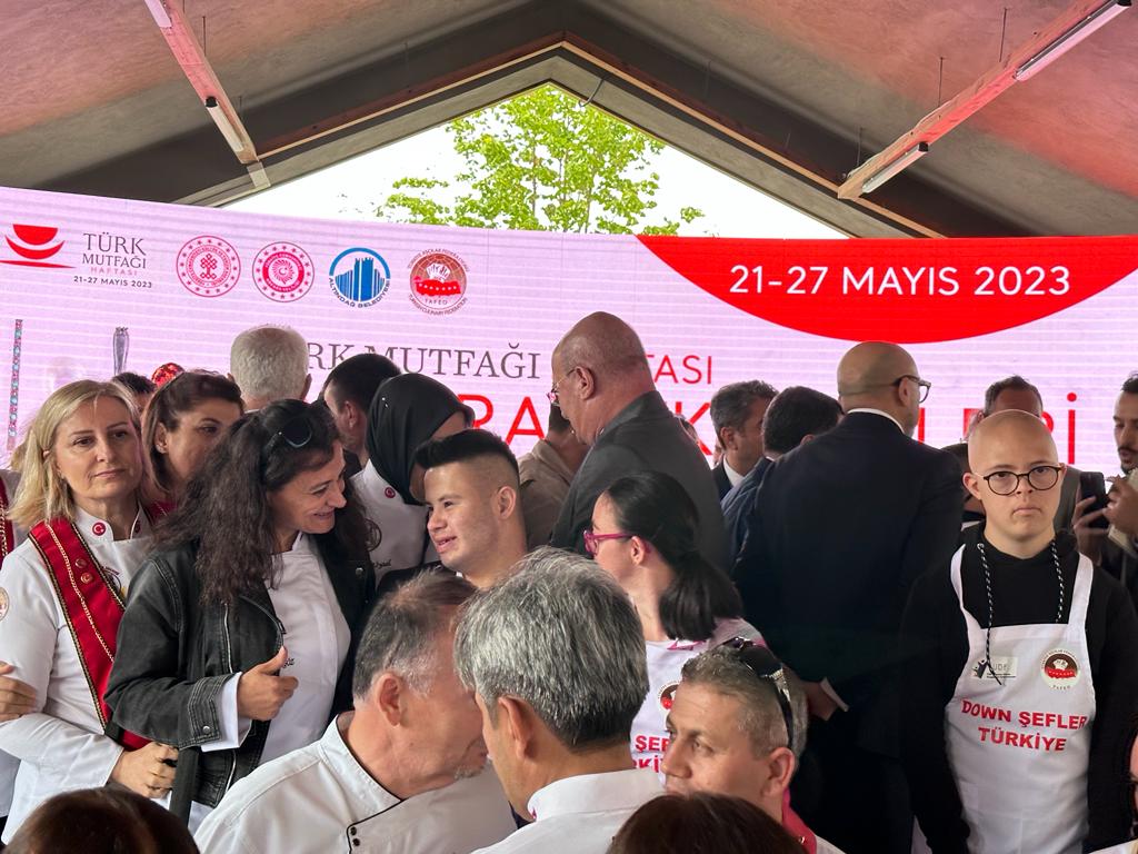 Sosyal Faaliyetlerimizden Kareler